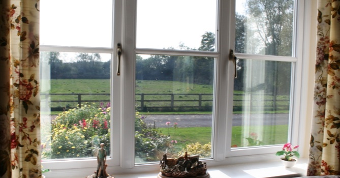 Wheatleys Farm Bed-and-Breakfast, nr Swindon/Cirencester/Cotswolds/Water-Park B&B