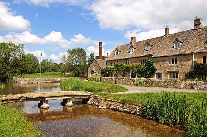 Wheatleys Farm Bed-and-Breakfast, nr Swindon/Cirencester/Cotswolds/Water-Park B&B